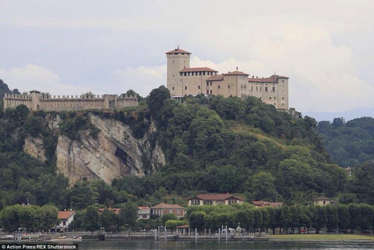Scopri di più sull'articolo San Valentino Vista Lago ad Arona